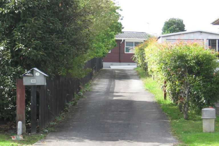 Photo of property in 40 Chilcott Road, Henderson, Auckland, 0612