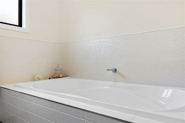 Photo of property in 4 Scarff Place, Cashmere, Christchurch, 8022