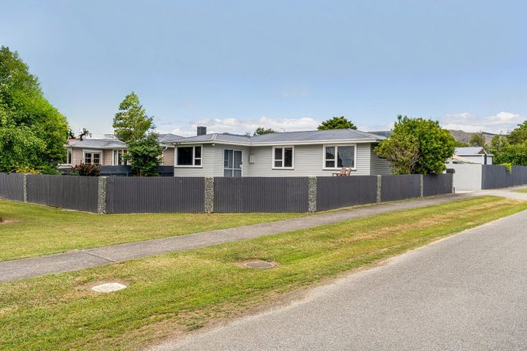 Photo of property in 66 Clapham Street, Shannon, 4821