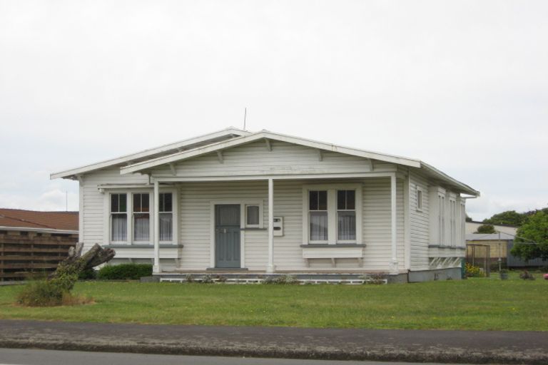 Photo of property in 71 Harris Street, Pukekohe, 2120