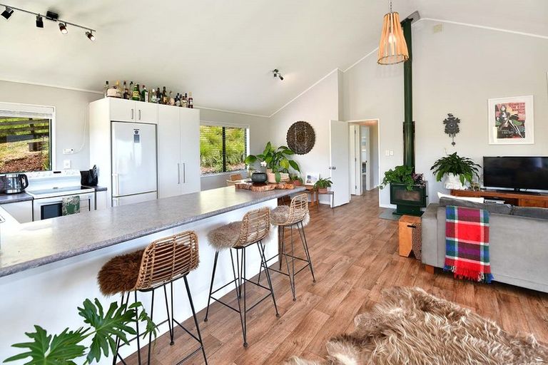 Photo of property in 2298 Kaipara Coast Highway, Makarau, Warkworth, 0984