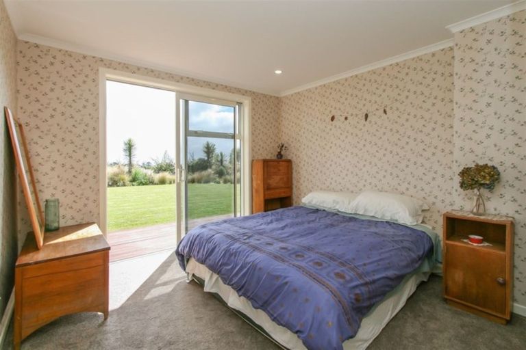 Photo of property in 1878 Egmont Road, Kaimiro, Inglewood, 4386