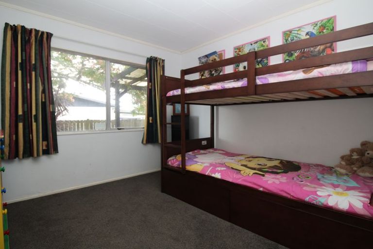 Photo of property in 31 Sequoia Crescent, Owhata, Rotorua, 3010