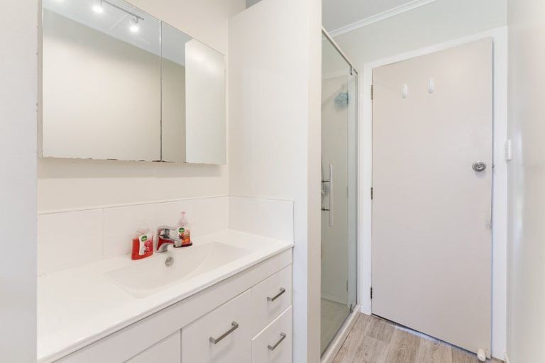 Photo of property in 12 Kapua Place, Taupo, 3330