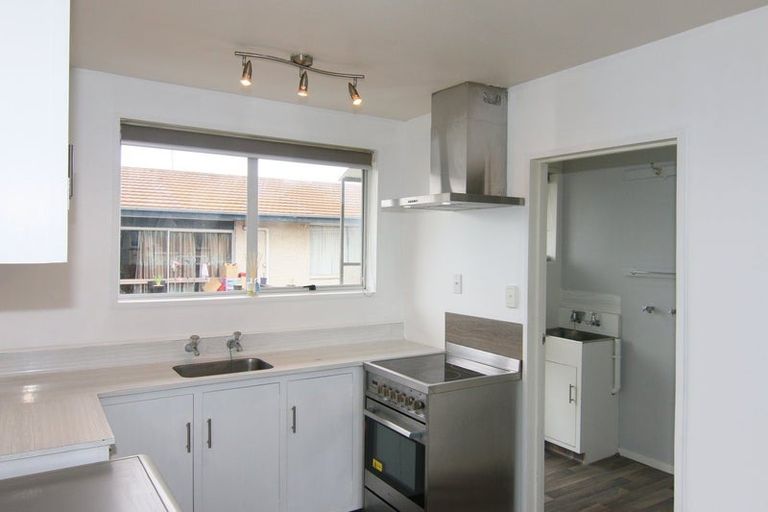 Photo of property in 1/29 Cutts Road, Russley, Christchurch, 8042