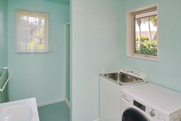 Photo of property in 6 Adelaide Street, Kirwee, Darfield, 7571