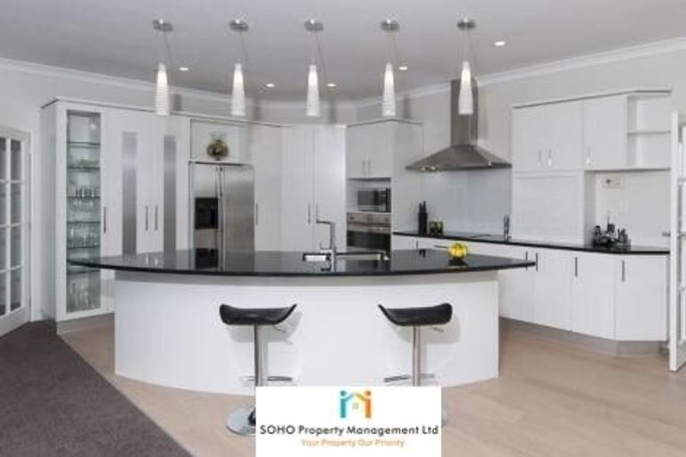 Photo of property in 17 Quedley Court, Eastern Beach, Auckland, 2012