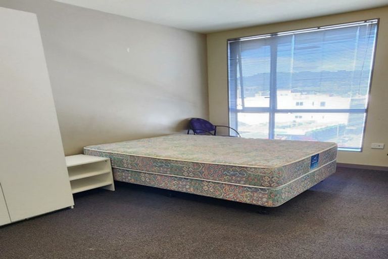 Photo of property in Southern Cross Apartments, 405/35 Abel Smith Street, Te Aro, Wellington, 6011