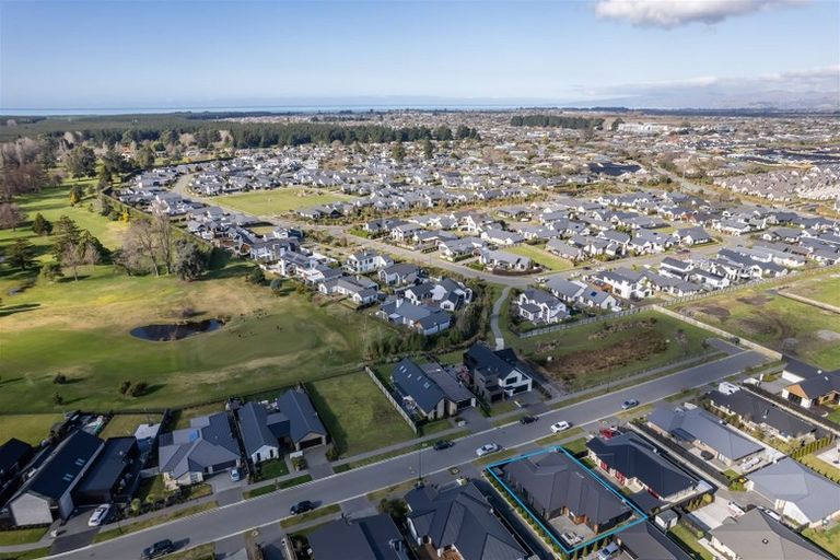 Photo of property in 34 Karere Avenue, Marshland, Christchurch, 8083