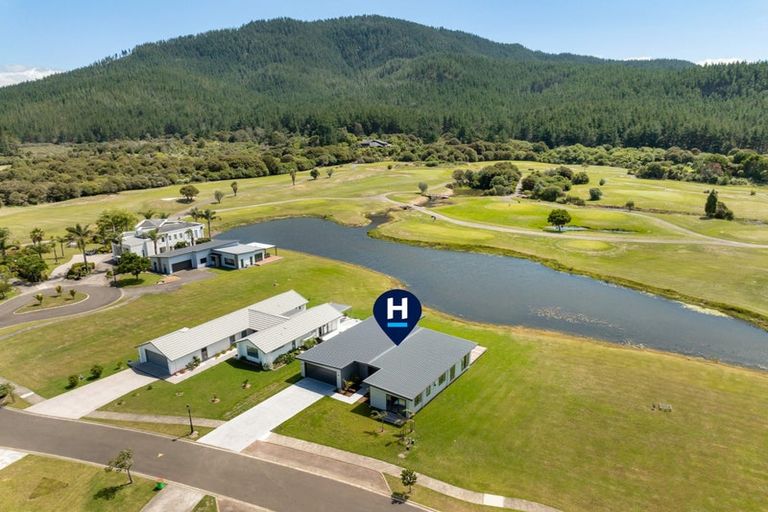 Photo of property in 64 Saint Andrews Drive, Pauanui, Hikuai, 3579