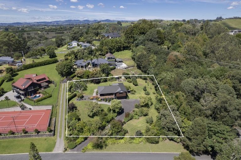 Photo of property in 15 Perkins Drive, Minden, Tauranga, 3176