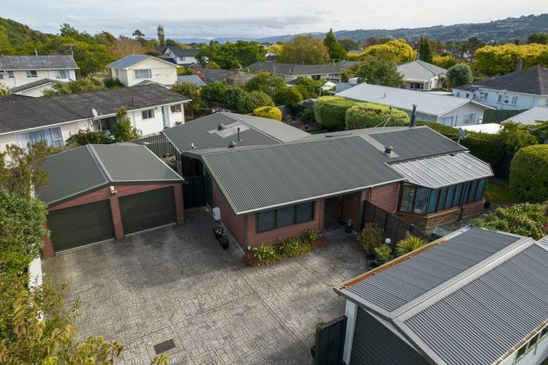 Photo of property in 6a Pilcher Crescent, Naenae, Lower Hutt, 5011