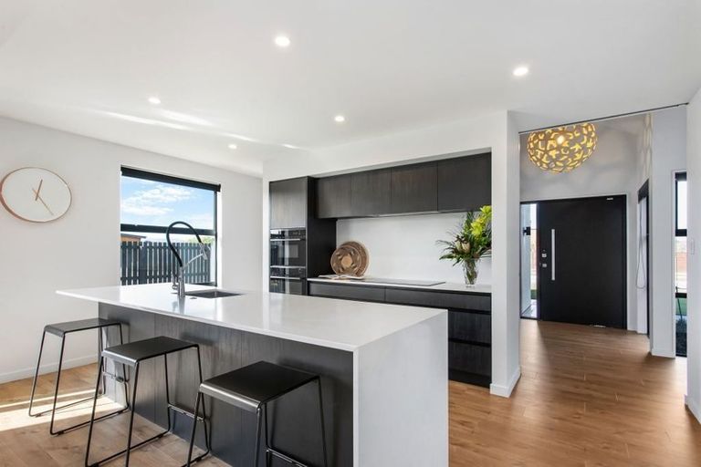 Photo of property in 11 Westmere Mews, West Melton, 7618