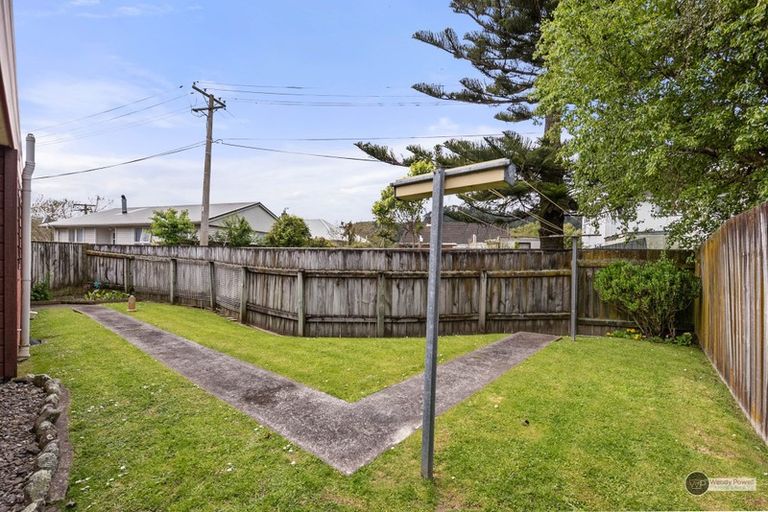Photo of property in 9 Cooper Street, Taita, Lower Hutt, 5011