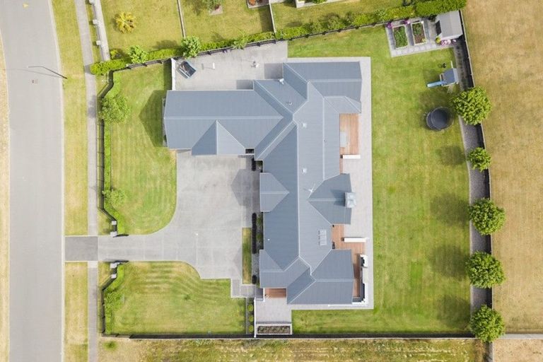 Photo of property in 4 Dalton Way, West Melton, 7618