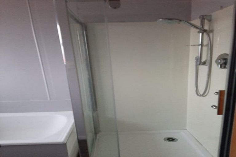 Photo of property in 9 Campbell Street, Alexandra, 9320