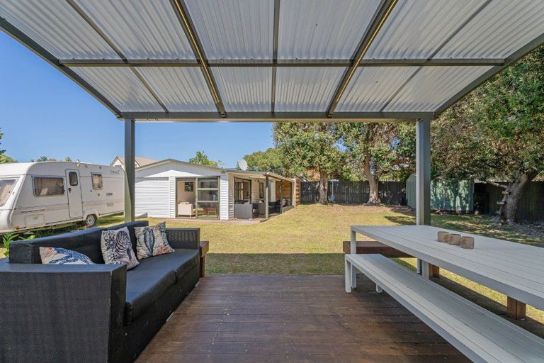 Photo of property in 23 Pitkethley Circle, Pauanui, Hikuai, 3579