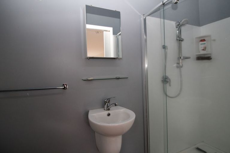 Photo of property in 31 Sequoia Crescent, Owhata, Rotorua, 3010