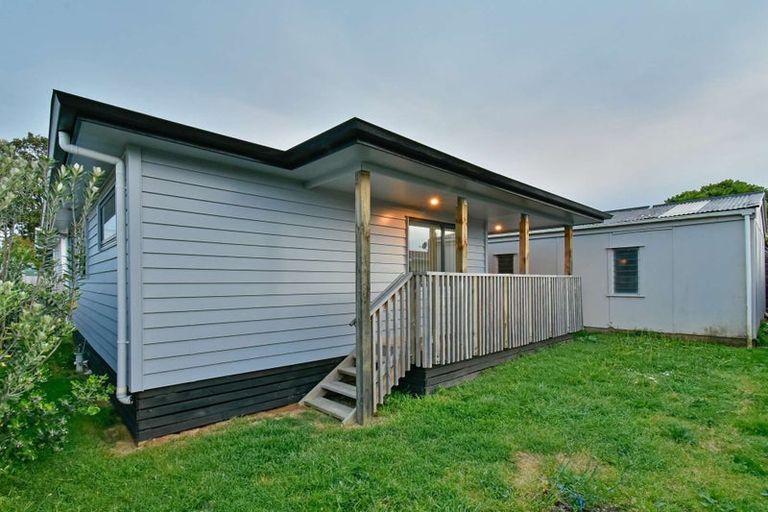 Photo of property in 11a Clayton Road, Manurewa, Auckland, 2102