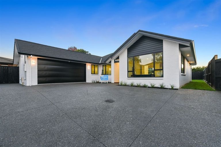 Photo of property in 14a Bree Place, Flagstaff, Hamilton, 3210