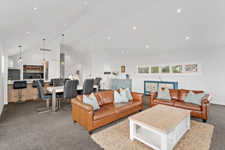 Photo of property in 5/73a The Parade, Bucklands Beach, Auckland, 2012