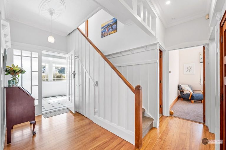 Photo of property in 4 West Grove, Alicetown, Lower Hutt, 5010