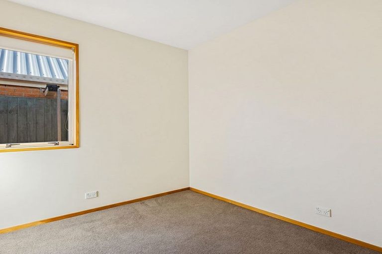 Photo of property in 139a Avonhead Road, Avonhead, Christchurch, 8042