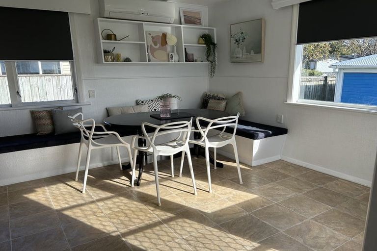 Photo of property in 233 Matai Road, Raumati Beach, Paraparaumu, 5032