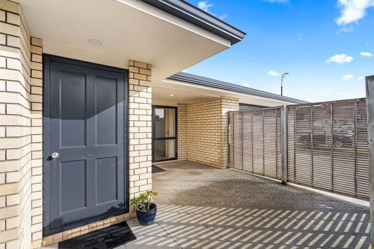 Photo of property in 19 Ata-mahina Way, Ruakaka, 0116