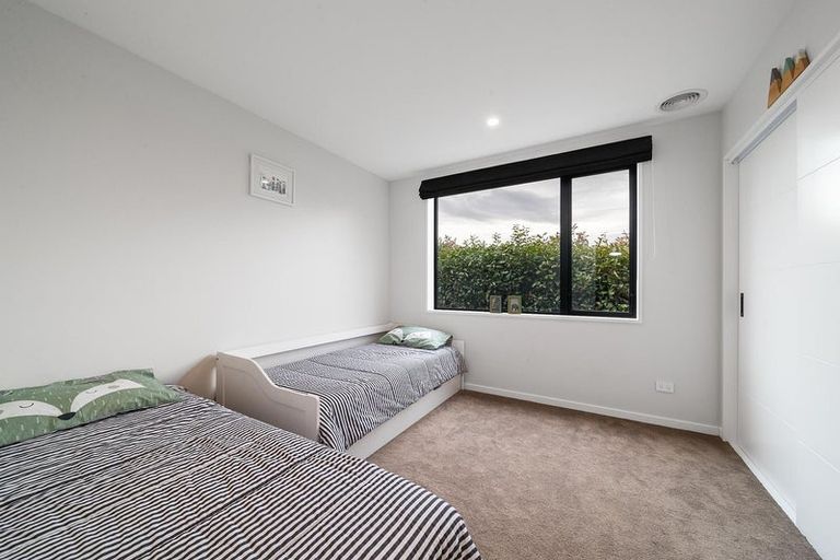 Photo of property in 8 Mulbury Way, Lower Shotover, Queenstown, 9304