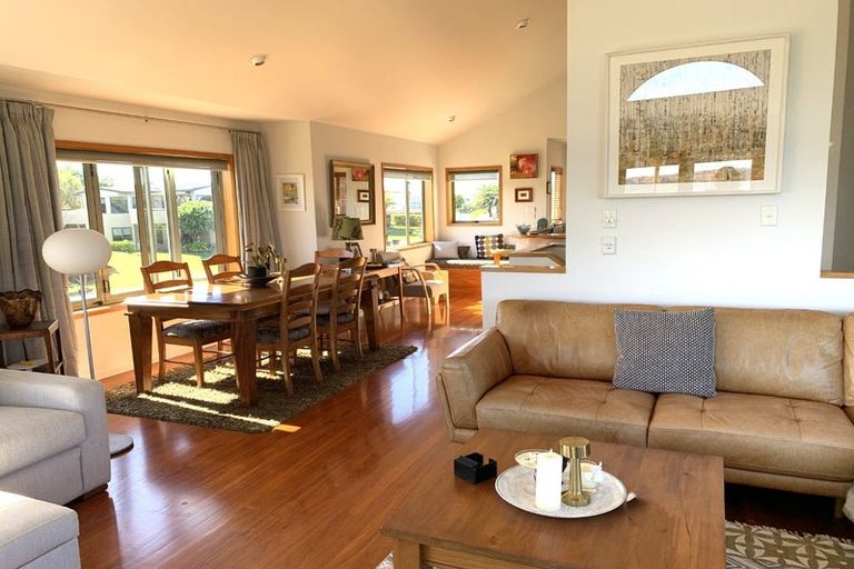 Photo of property in 17 Rangitukehu Street, Ohope, 3121