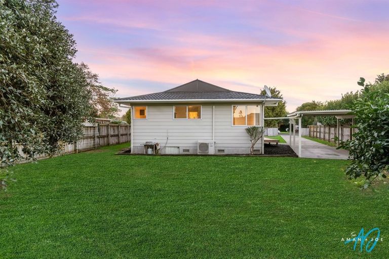 Photo of property in 44 Tabitha Crescent, Henderson, Auckland, 0612