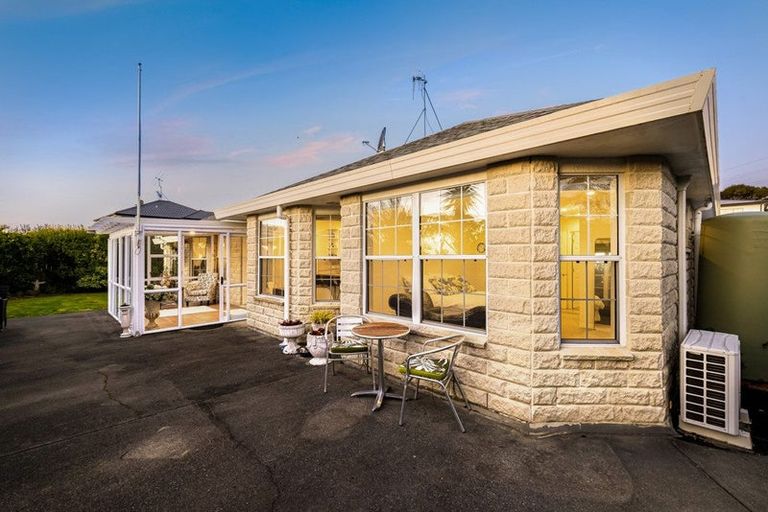 Photo of property in 84 Navigation Drive, Whitby, Porirua, 5024