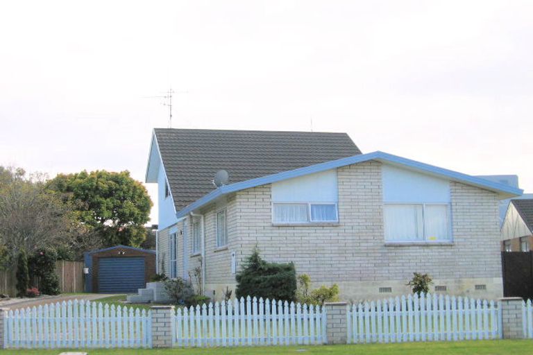 Photo of property in 133 Dickson Road, Papamoa Beach, Papamoa, 3118
