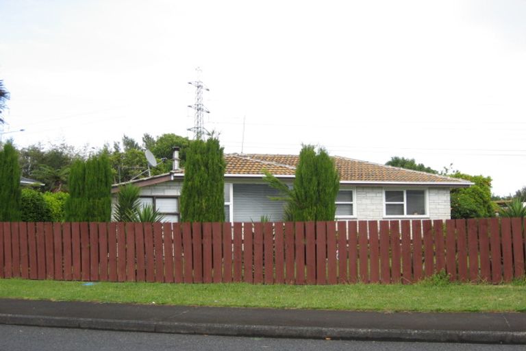 Photo of property in 95 Chichester Drive, Rosehill, Papakura, 2113