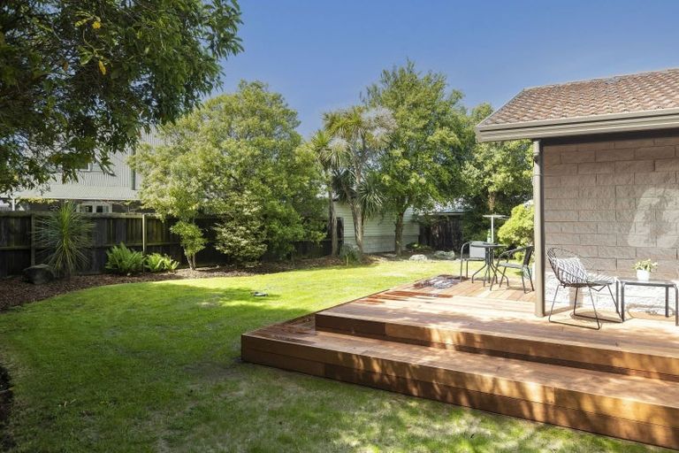 Photo of property in 72 Orrick Crescent, Avondale, Christchurch, 8061