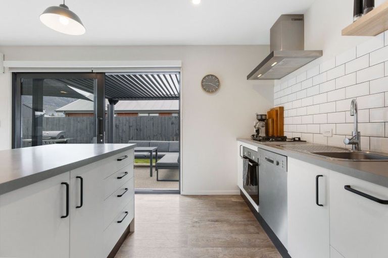 Photo of property in 12 Swan Street, Lake Hawea, Wanaka, 9382