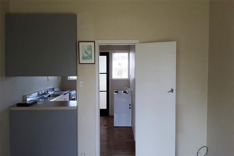 Photo of property in 3/312 Massey Road, Mangere East, Auckland, 2024