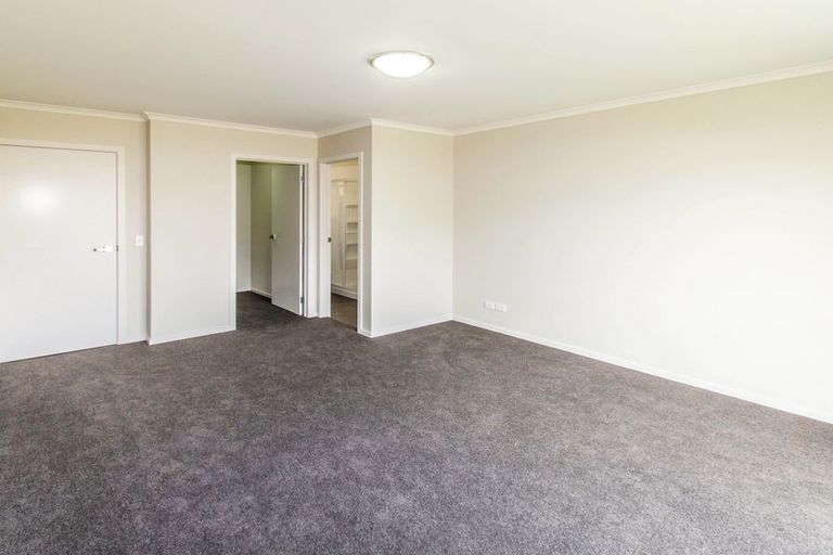 Photo of property in 34 Grandvista Drive, Green Island, Dunedin, 9018