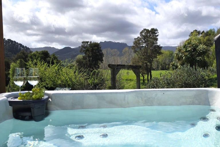 Photo of property in 8874 Paeroa Kopu Road, Puriri, Thames, 3578