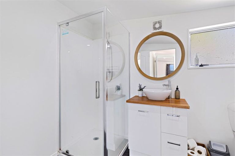 Photo of property in 80 Northcote Road, Northcote, Christchurch, 8052