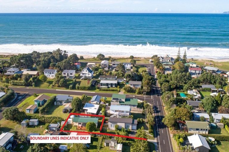 Photo of property in 12a Whiritoa Beach Road, Whiritoa, Whangamata, 3691