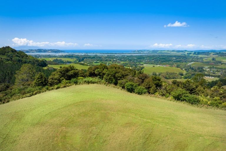 Photo of property in 68b Ward Road, Matakana, 0985