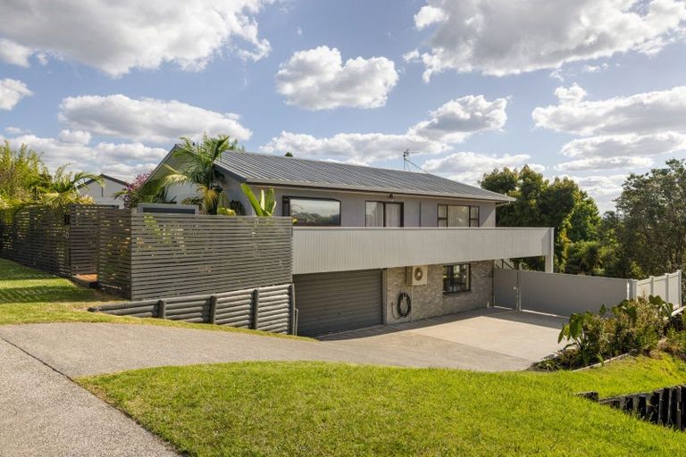 Photo of property in 14 Meander Drive, Welcome Bay, Tauranga, 3112