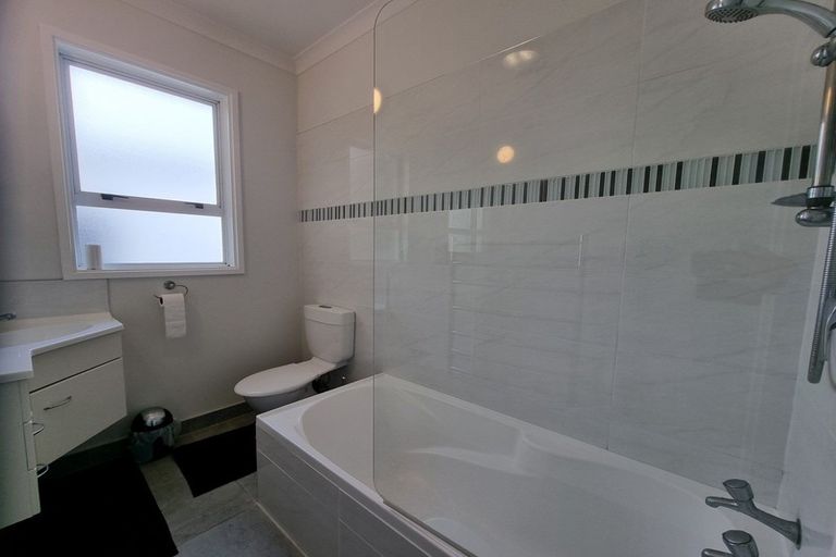 Photo of property in 2 Davidson Crescent, Pahiatua, 4910