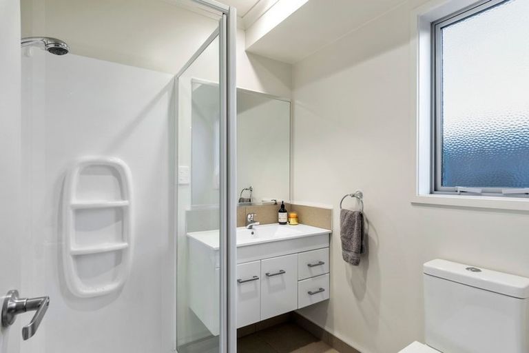 Photo of property in 22 Rainey Crescent, Papamoa Beach, Papamoa, 3118