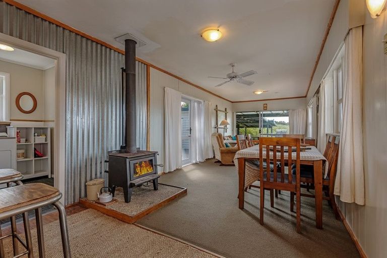 Photo of property in 17 Andrews Street, Foxton Beach, Foxton, 4815