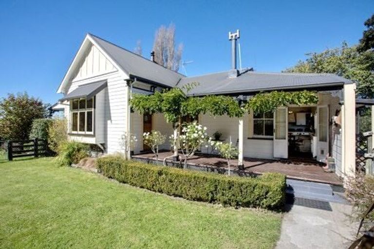 Photo of property in 179 Ashcott Road, Ashley Clinton, Waipukurau, 4283
