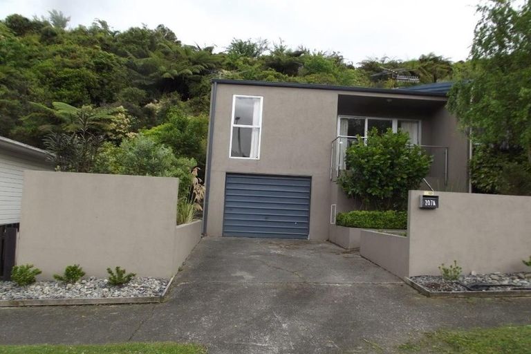 Photo of property in 207a Major Drive, Kelson, Lower Hutt, 5010