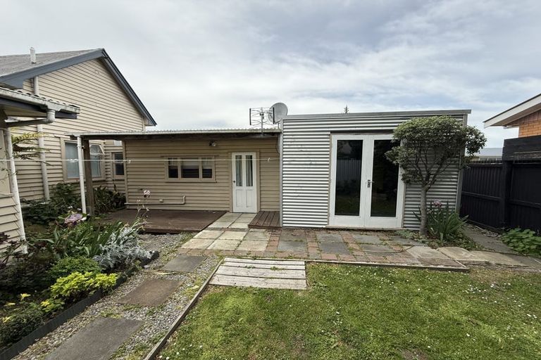 Photo of property in 23 Nairn Street, Mount Cook, Wellington, 6011
